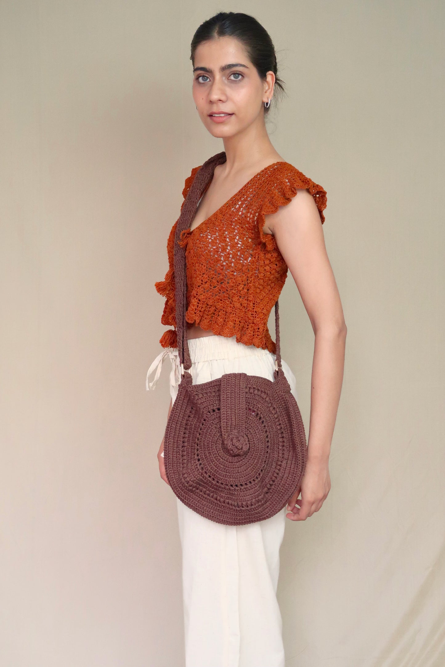 Ehaan Satchel