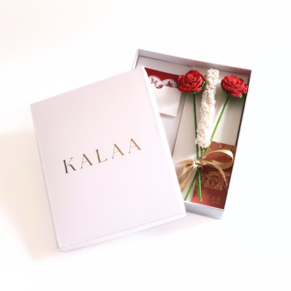 Forever Red Rose Crochet Flower Gift Set